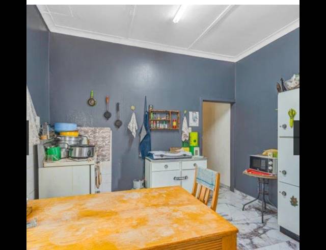 3 BEDROOM HOUSE FOR SALE IN PRIMROSE HILL